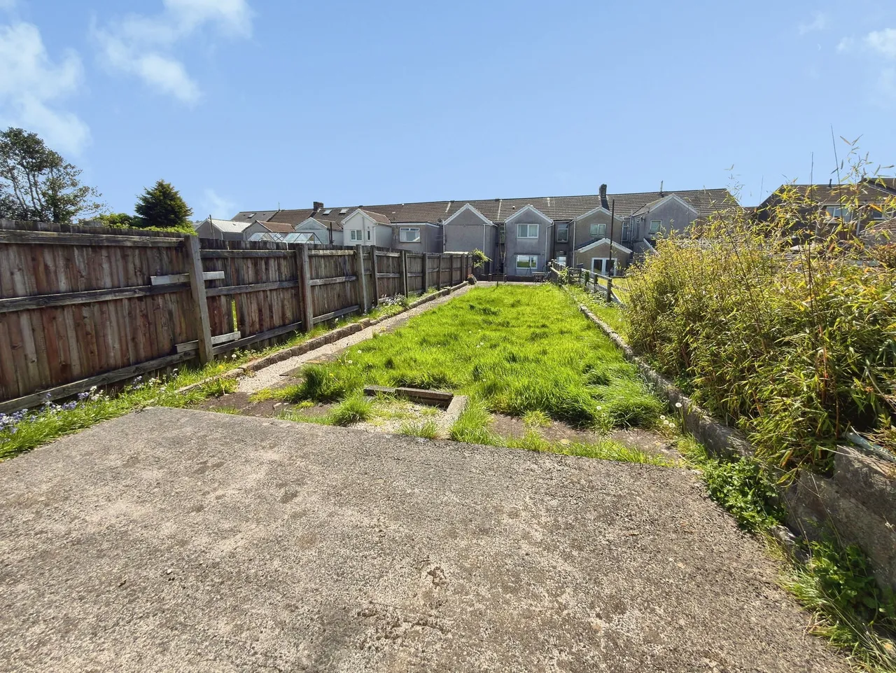 Middle Road, Cwmdu, photo 16