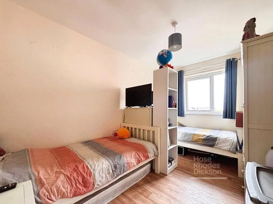 Godric Road, Newport, PO30, photo 6