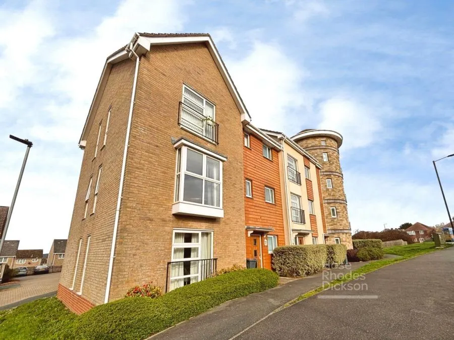 Godric Road, Newport, PO30, photo 8