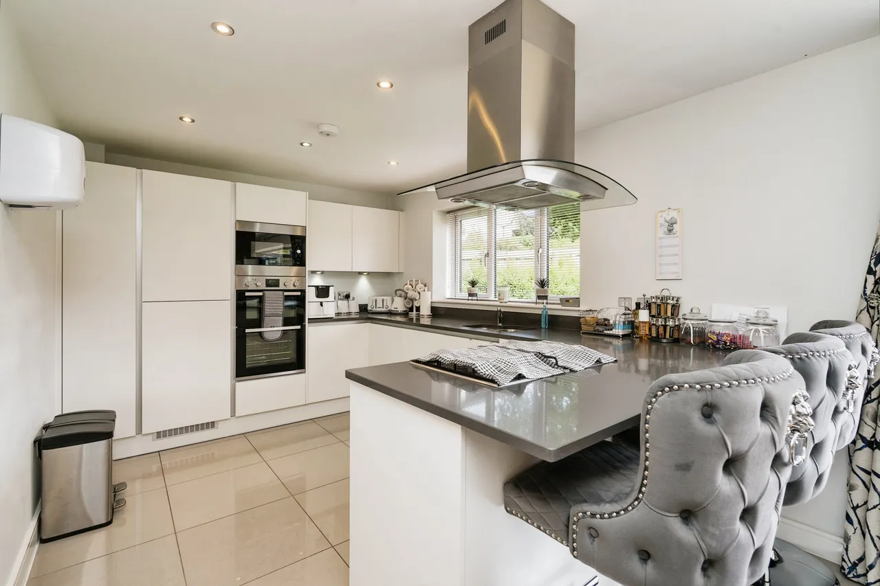 Hewlett Way, Westhoughton, BL5, photo 4