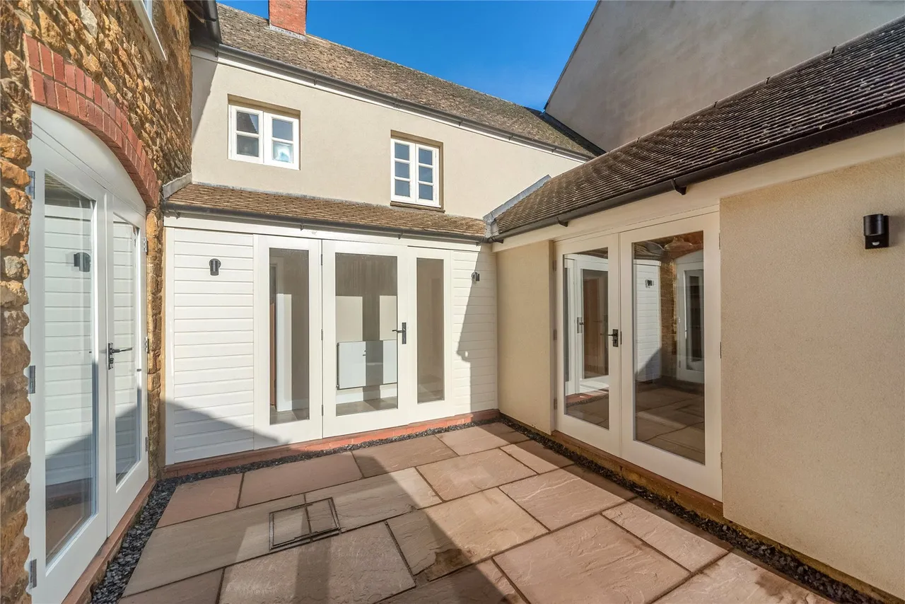 Earls Lane, Deddington, OX15, photo 16