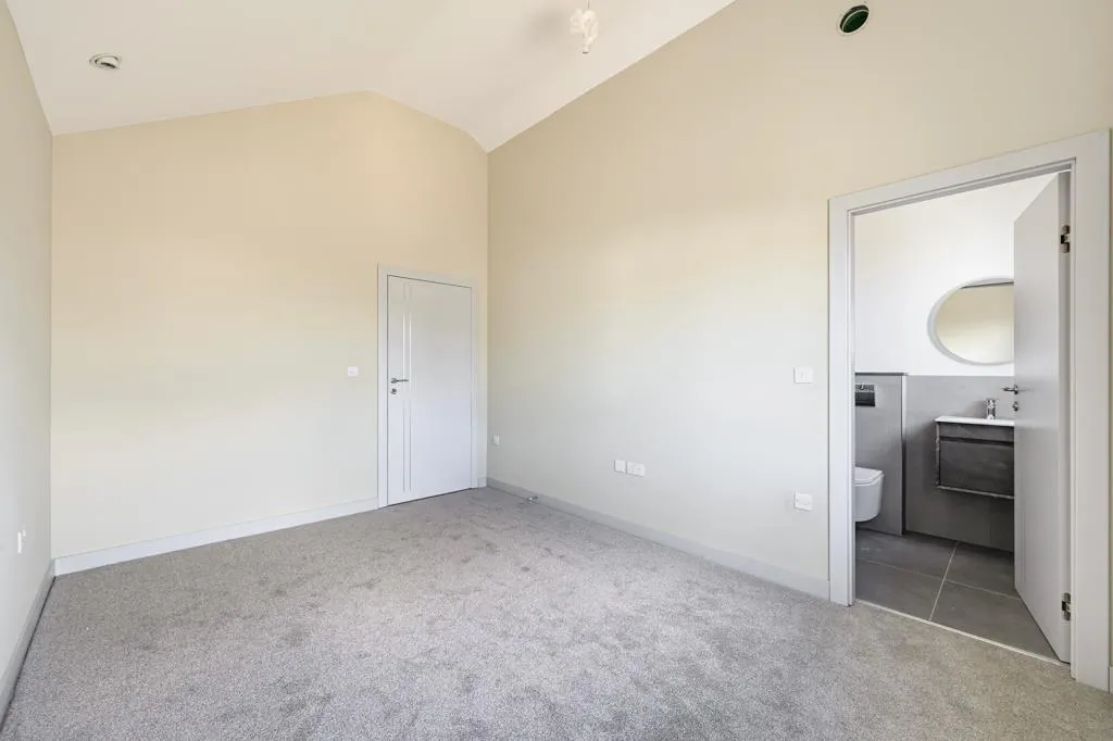 Rothbury Row, Isleworth, TW7, photo 11