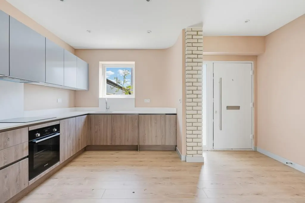 Rothbury Row, Isleworth, TW7, photo 4