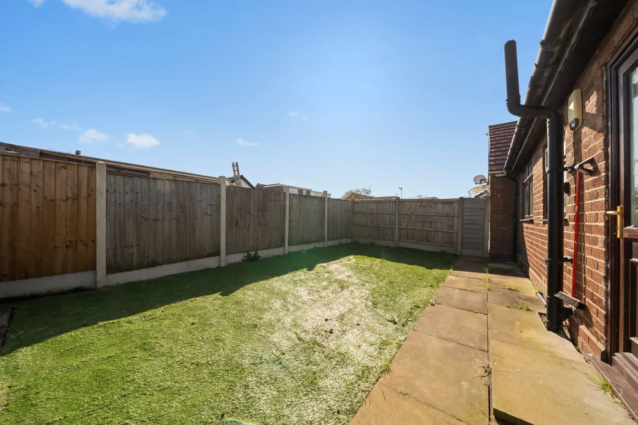 Bowden Close, Leigh, Leigh, WN7 3DX, photo 12
