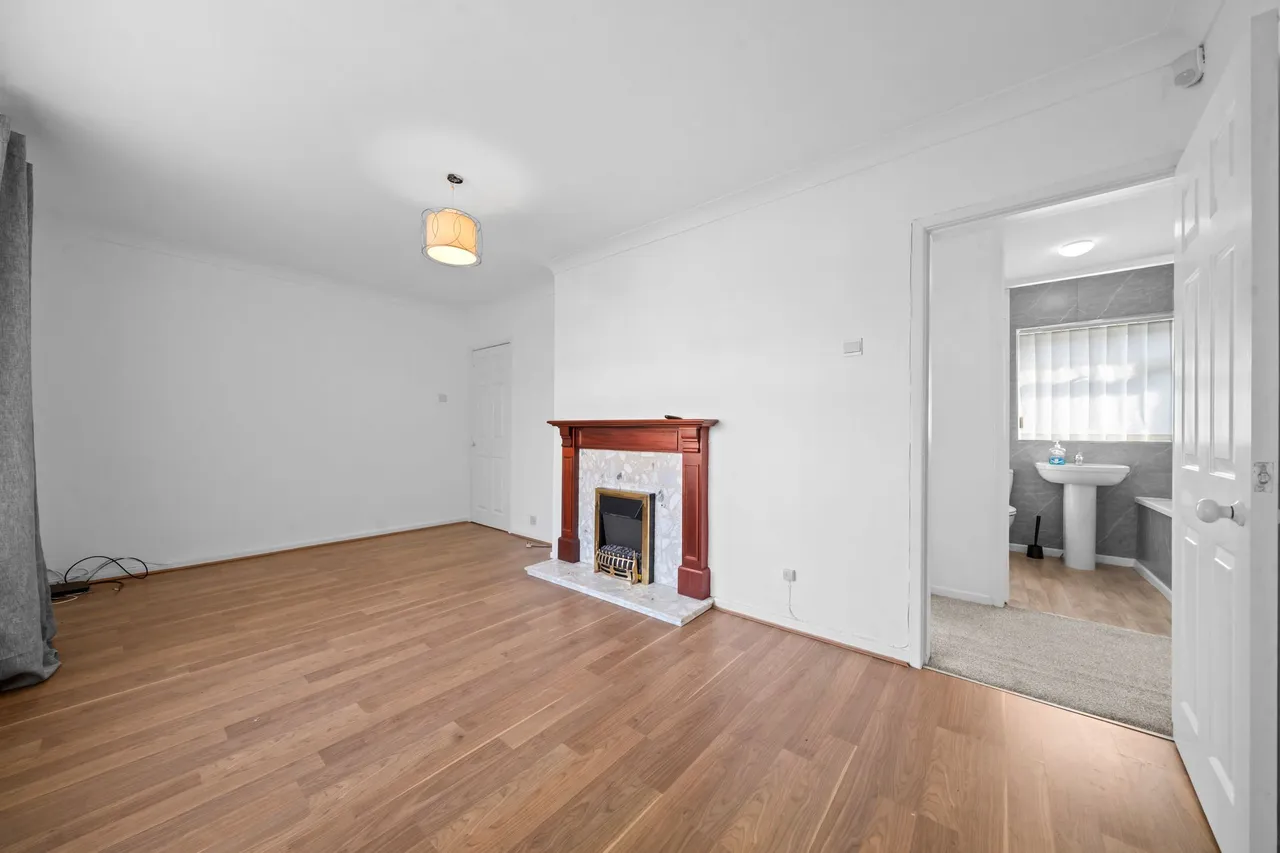 Bowden Close, Leigh, Leigh, WN7 3DX, photo 4