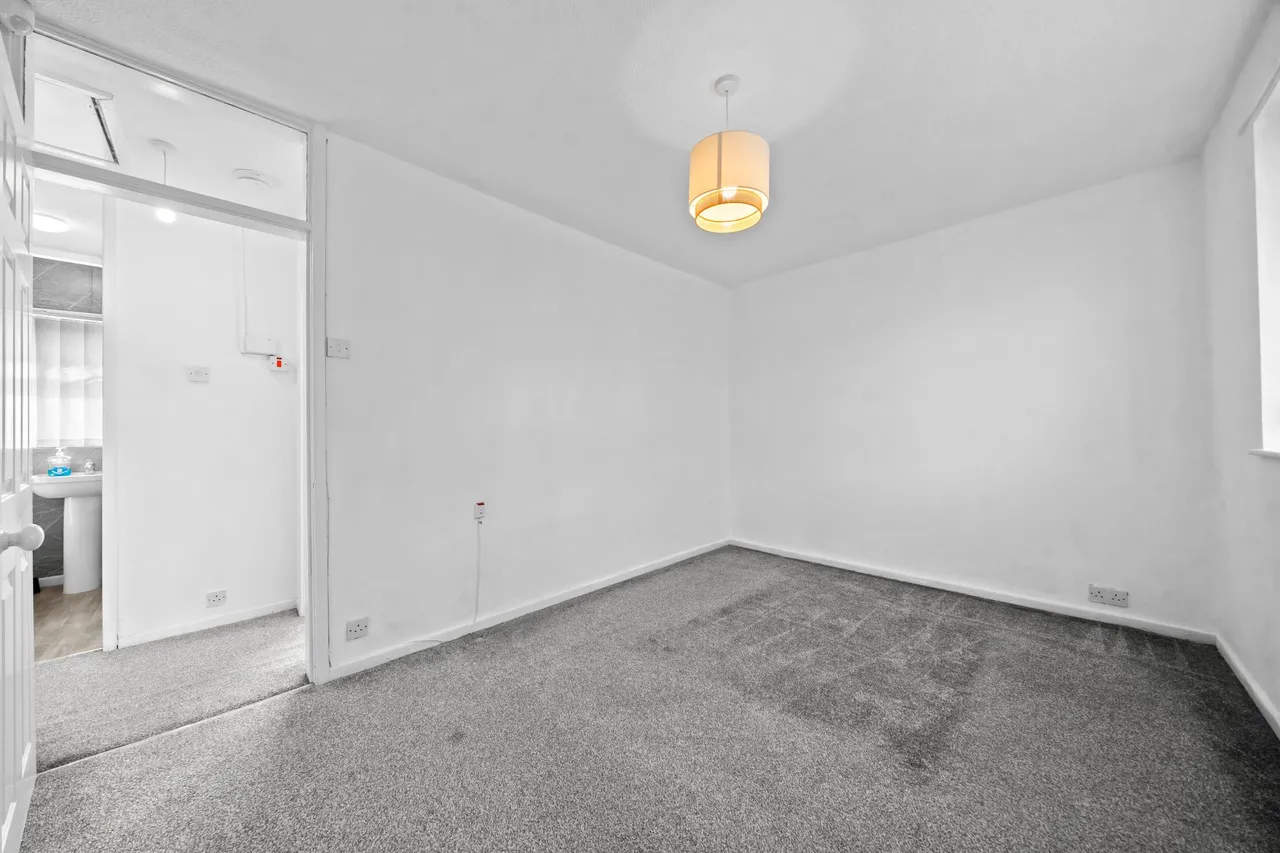 Bowden Close, Leigh, Leigh, WN7 3DX, photo 8