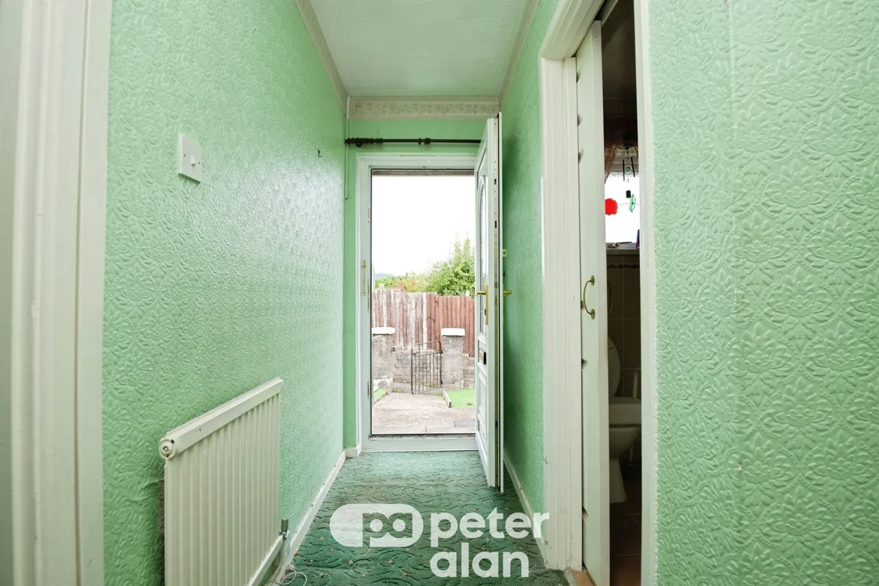 Caroline Way, Pontypool, NP4, photo 13