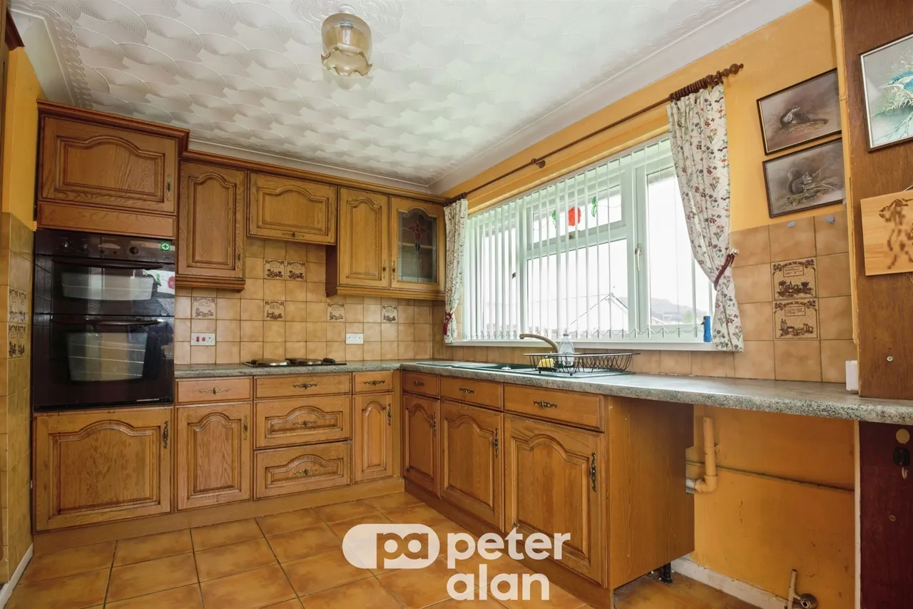 Caroline Way, Pontypool, NP4, photo 3