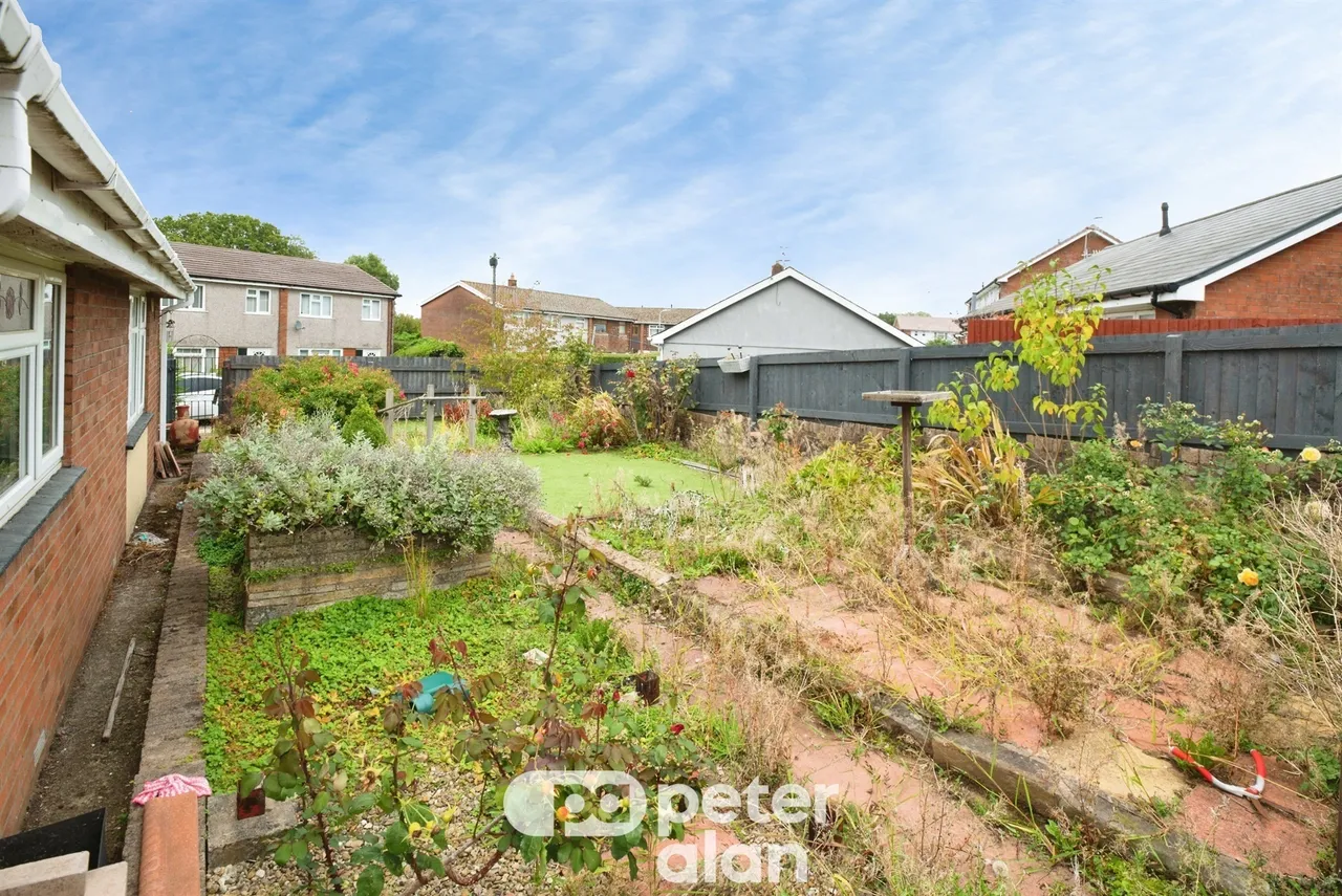 Caroline Way, Pontypool, NP4, photo 15