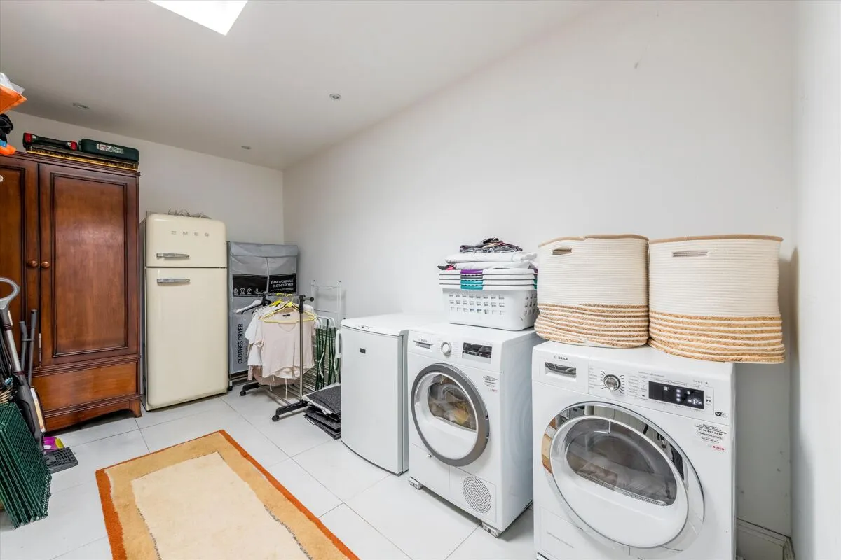 Tong Road, Brenchley, TN12, photo 30
