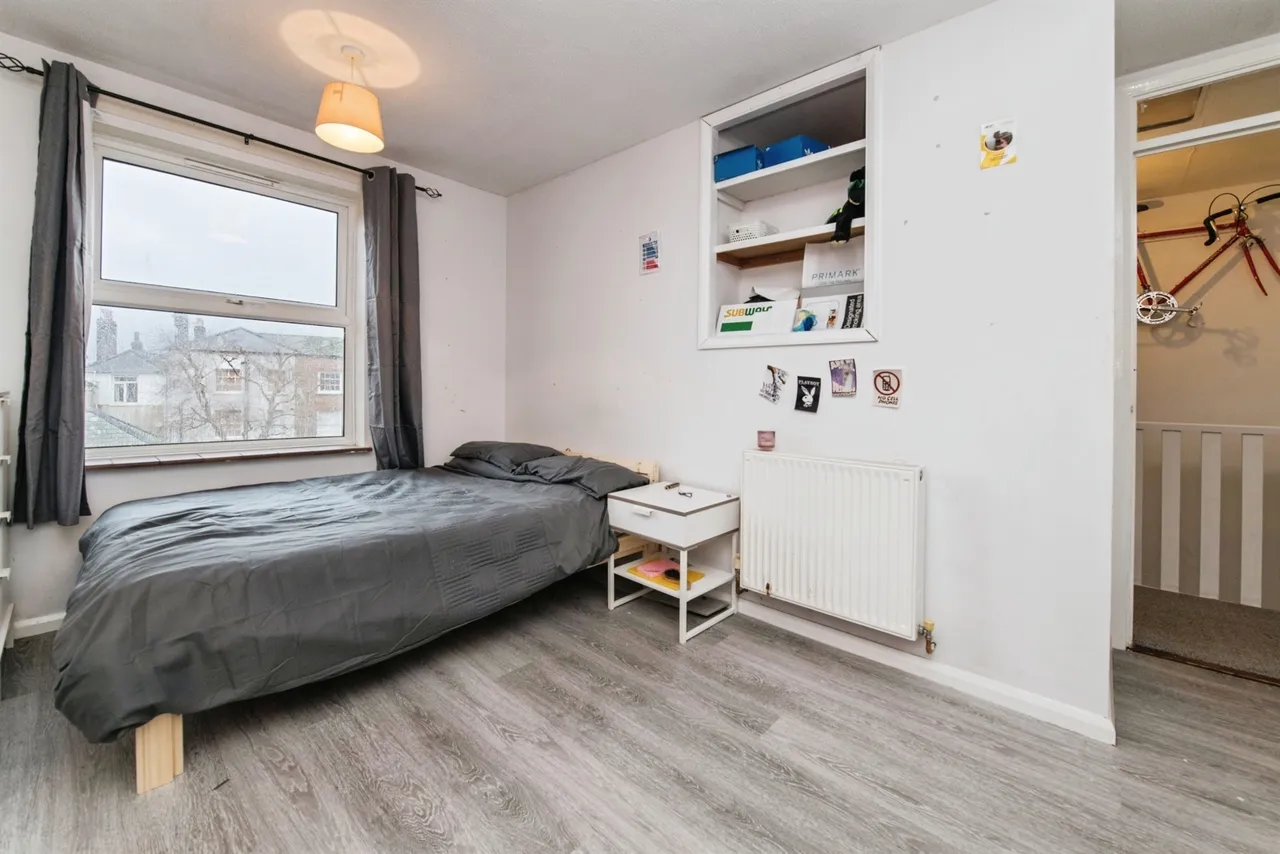 Allhallows Court, Exeter, photo 12