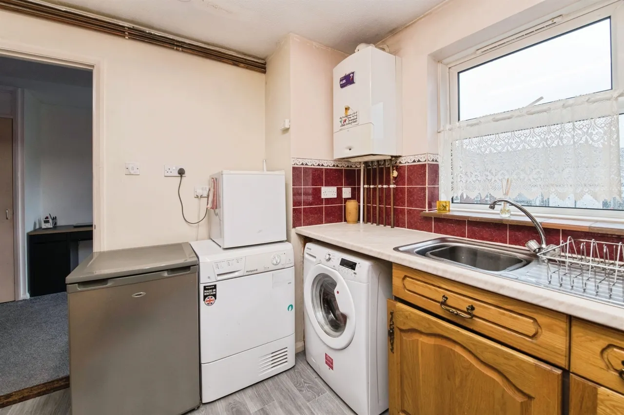 Allhallows Court, Exeter, photo 7