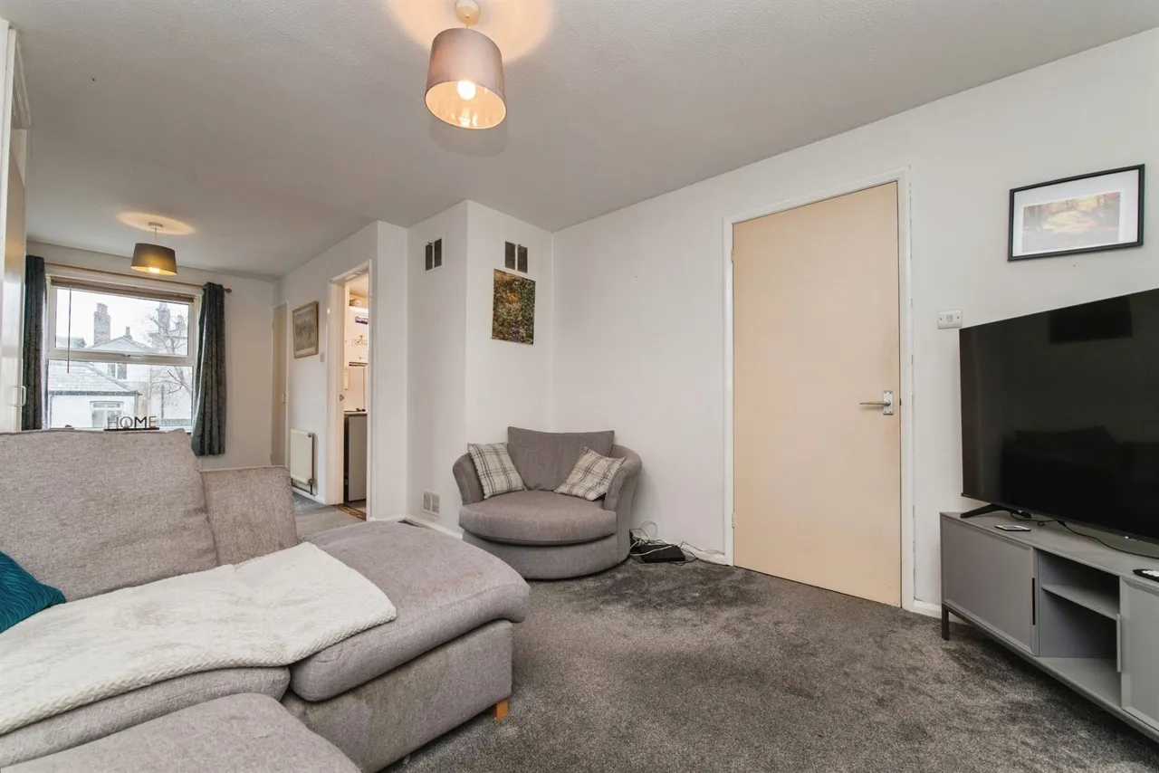Allhallows Court, Exeter, photo 4