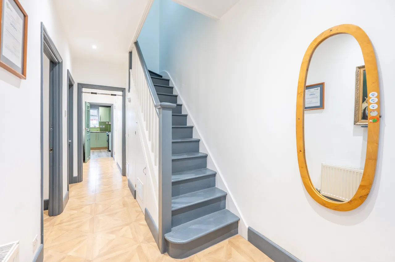 85 Bridgewater Road, Wembley, photo 9