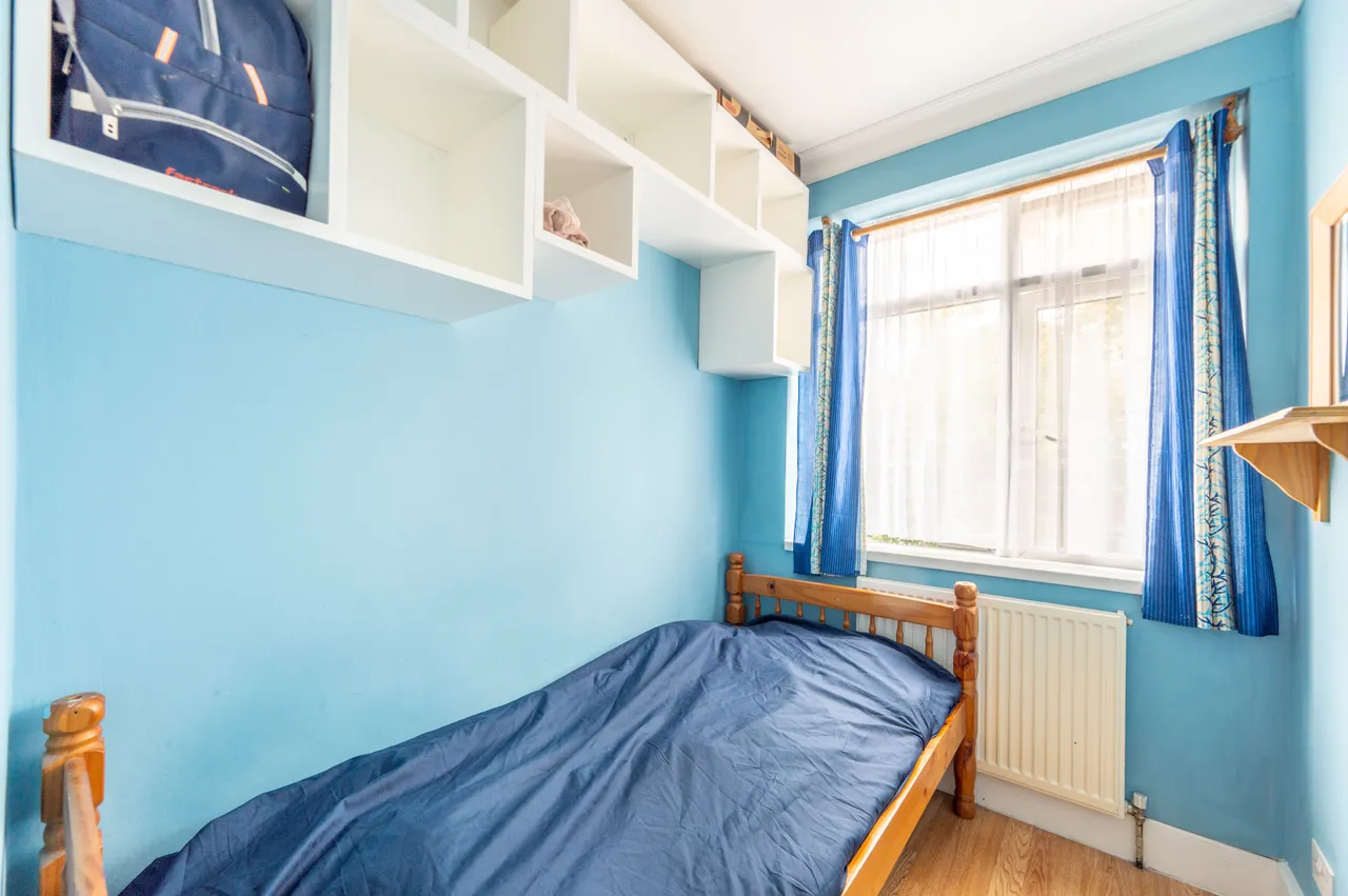 85 Bridgewater Road, Wembley, photo 8