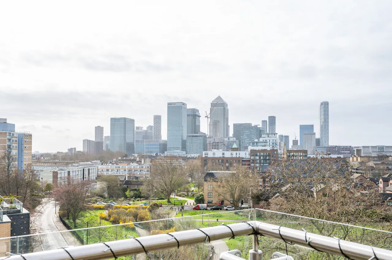Flat 601, Hawkshaw Court, LONDON, photo 5