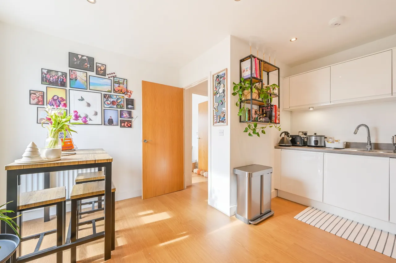 Flat 601, Hawkshaw Court, LONDON, photo 12