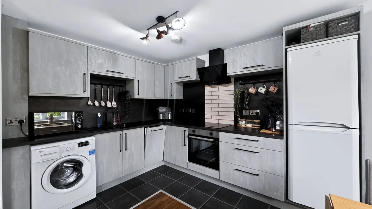 Monton Road, Monton, M30, photo 5