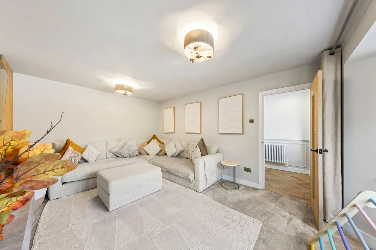 Banastre Drive, Newton-Le-Willows, WA12 8BE, photo 2