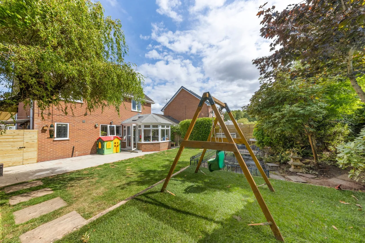 Banastre Drive, Newton-Le-Willows, WA12 8BE, photo 33