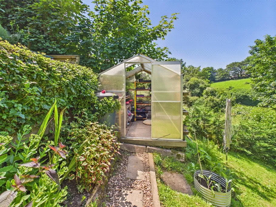 Launceston, PL15, photo 12