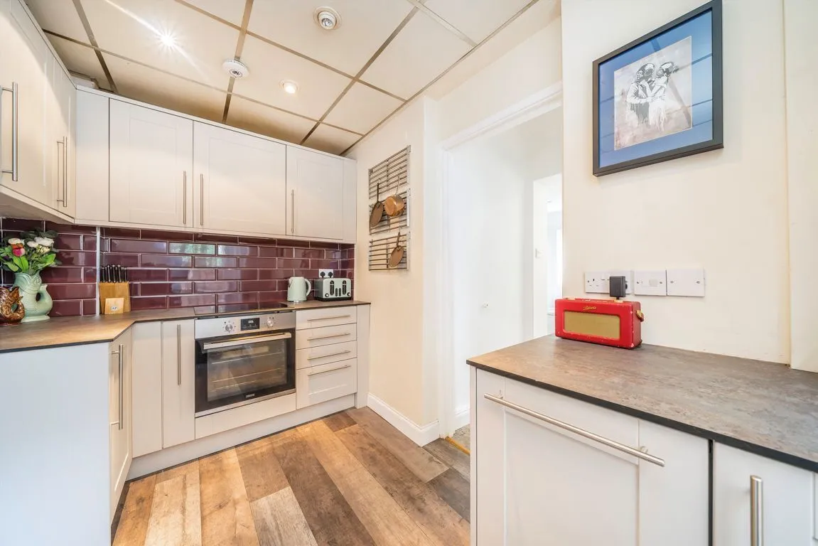 Maldon Road, W3, photo 3