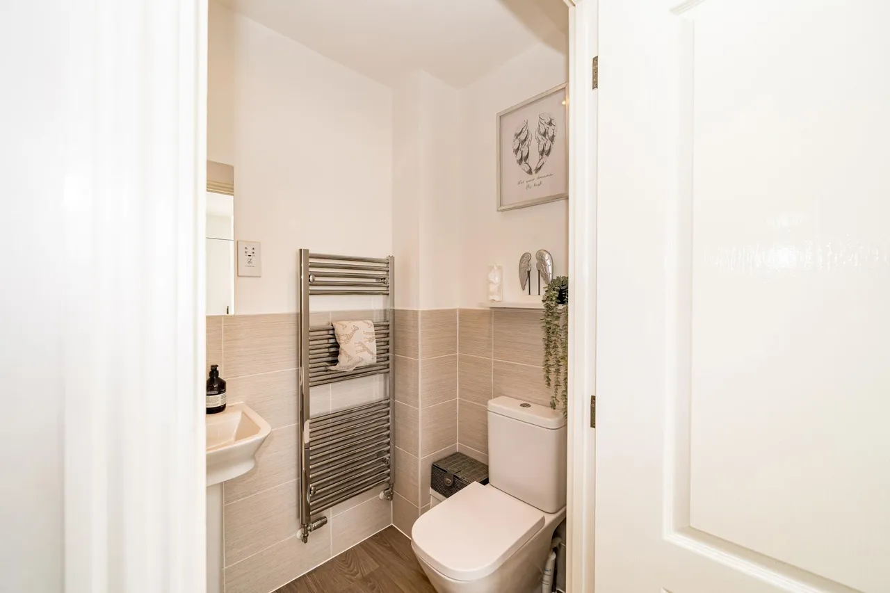 Ronald Allen Drive, Aylesbury, HP22, photo 18