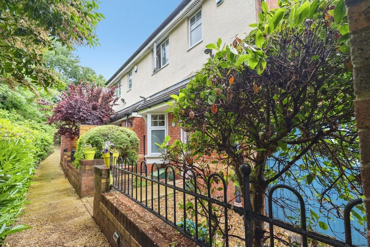 Yew Tree Road, Manchester, Greater Manchester, M14, photo 29