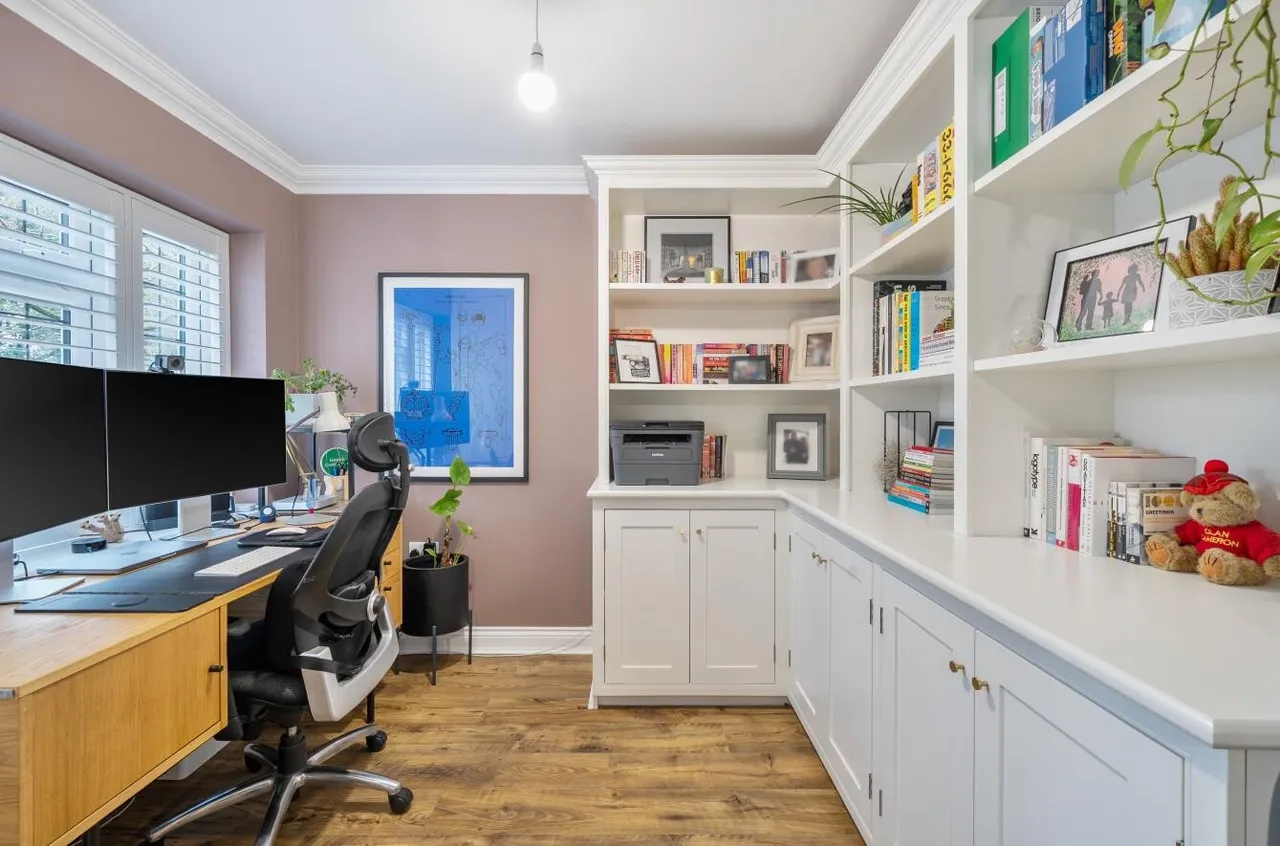 Holly Lane West, Banstead, SM7 2BB, photo 20