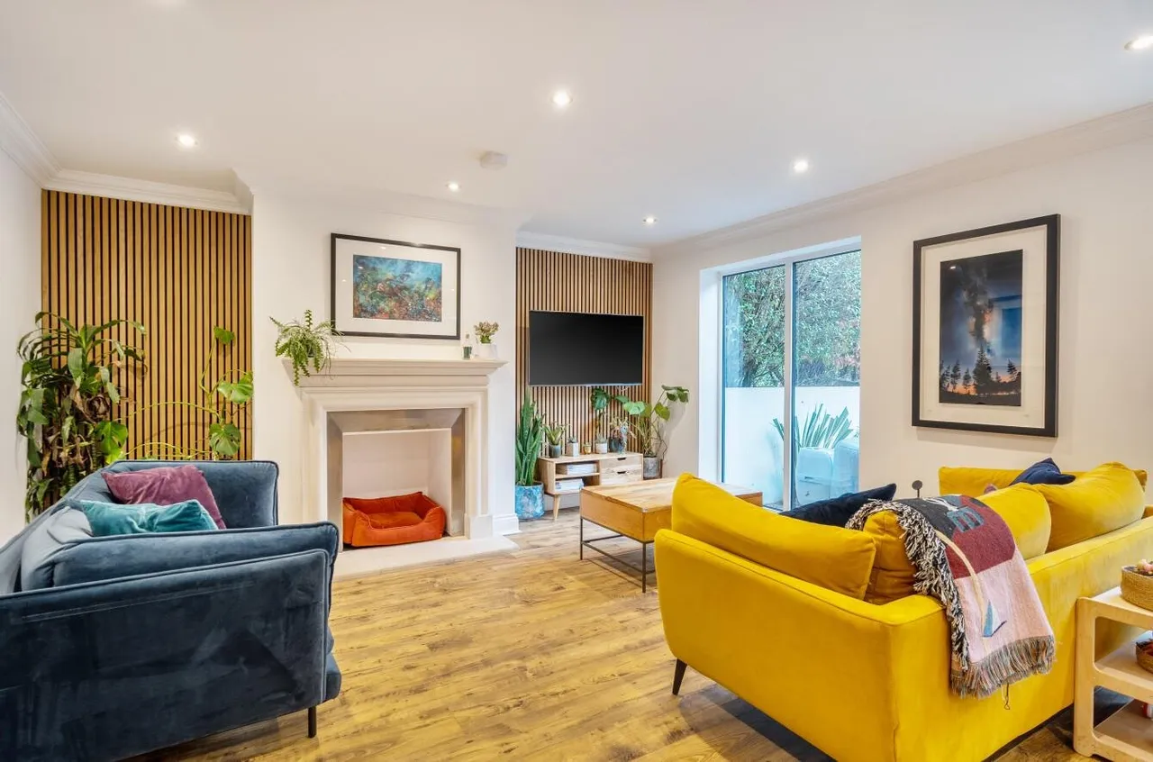 Holly Lane West, Banstead, SM7 2BB, photo 12