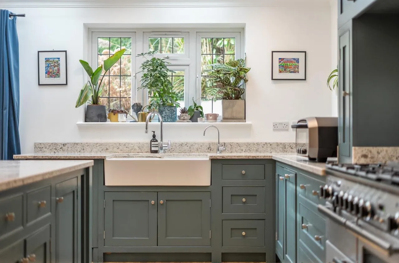 Holly Lane West, Banstead, SM7 2BB, photo 10