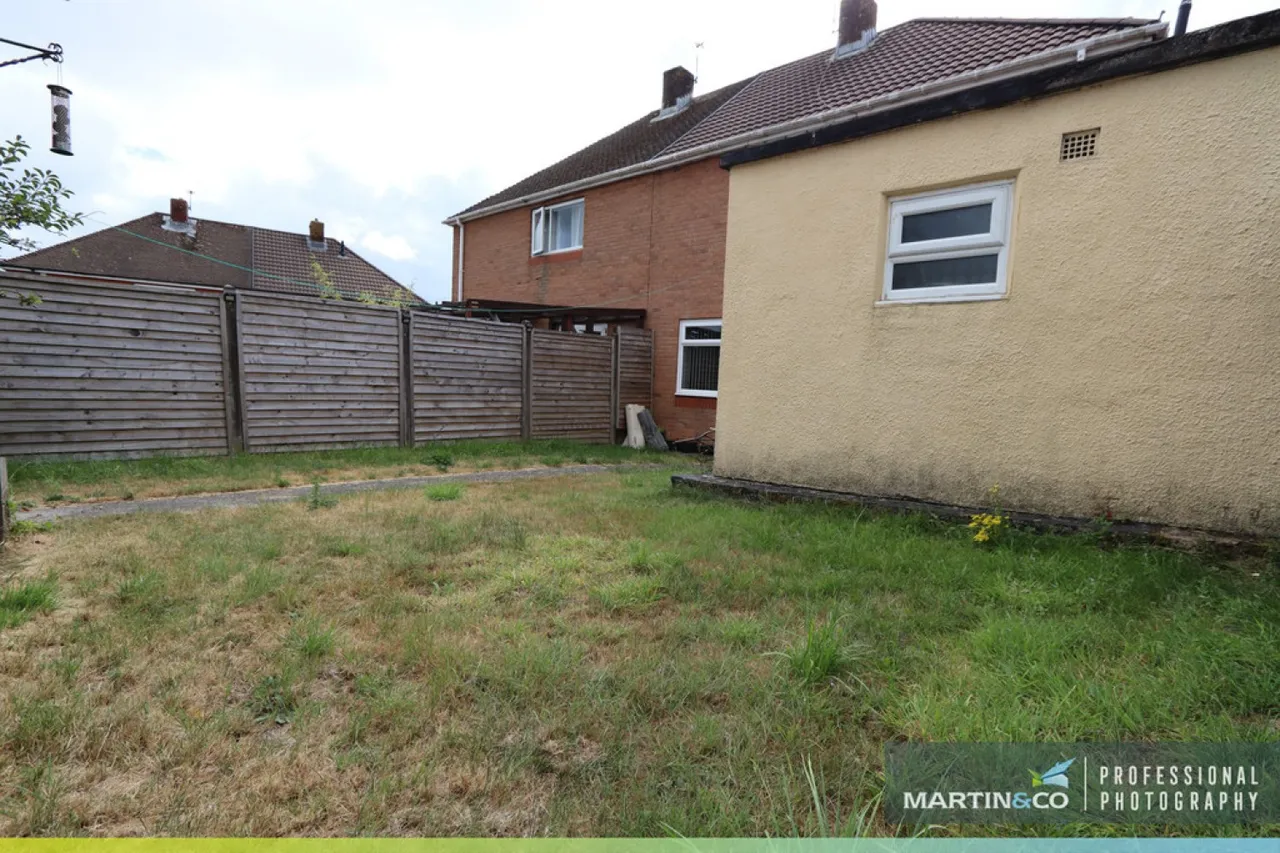 Heol Carnau, Cardiff, photo 11