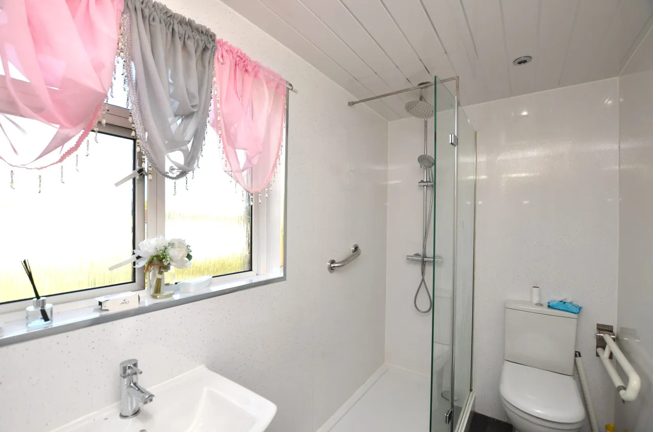 Fulshaw Crescent, Ayr, KA8, photo 8