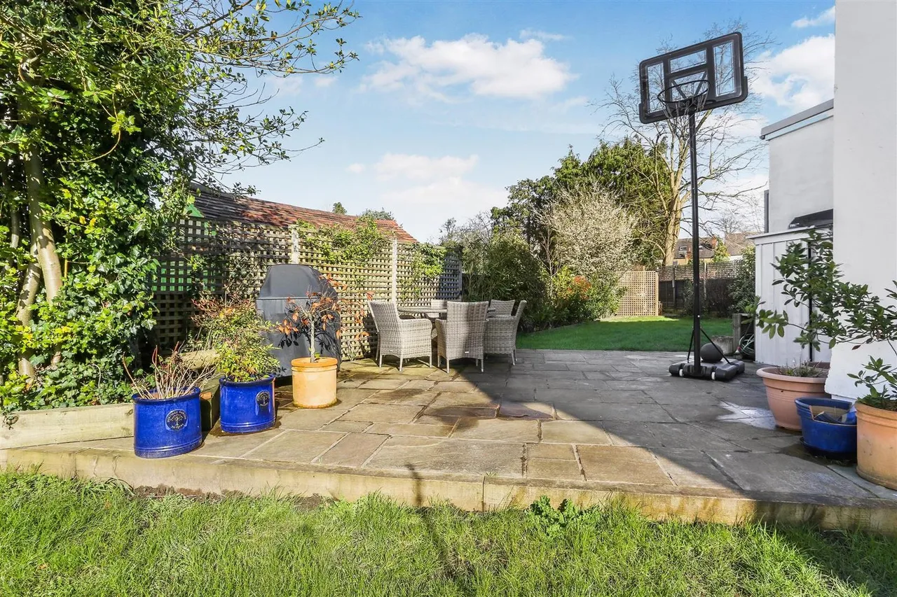 Woodstock Road, Carshalton, Surrey, SM5 3ED, photo 24