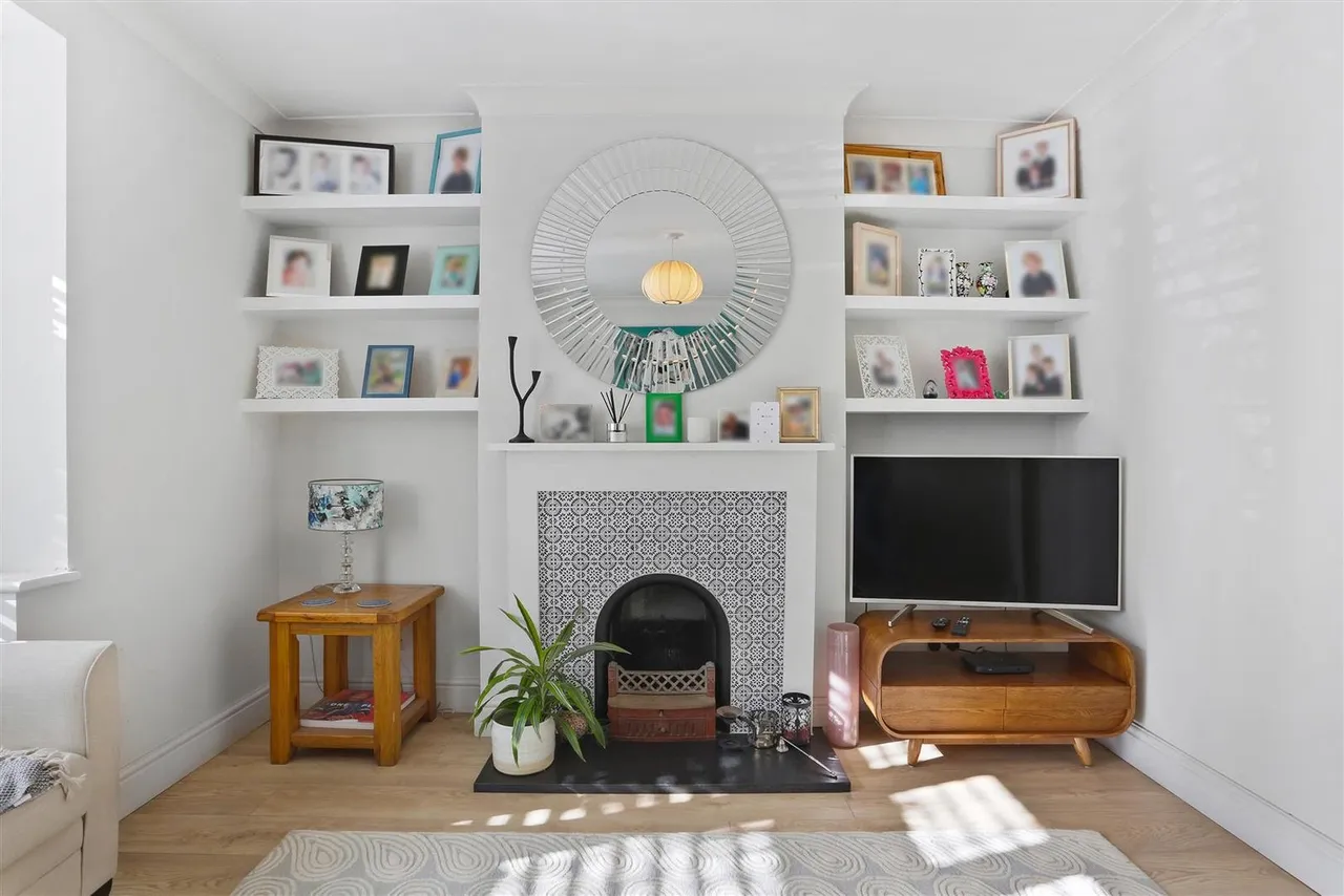 Woodstock Road, Carshalton, Surrey, SM5 3ED, photo 7