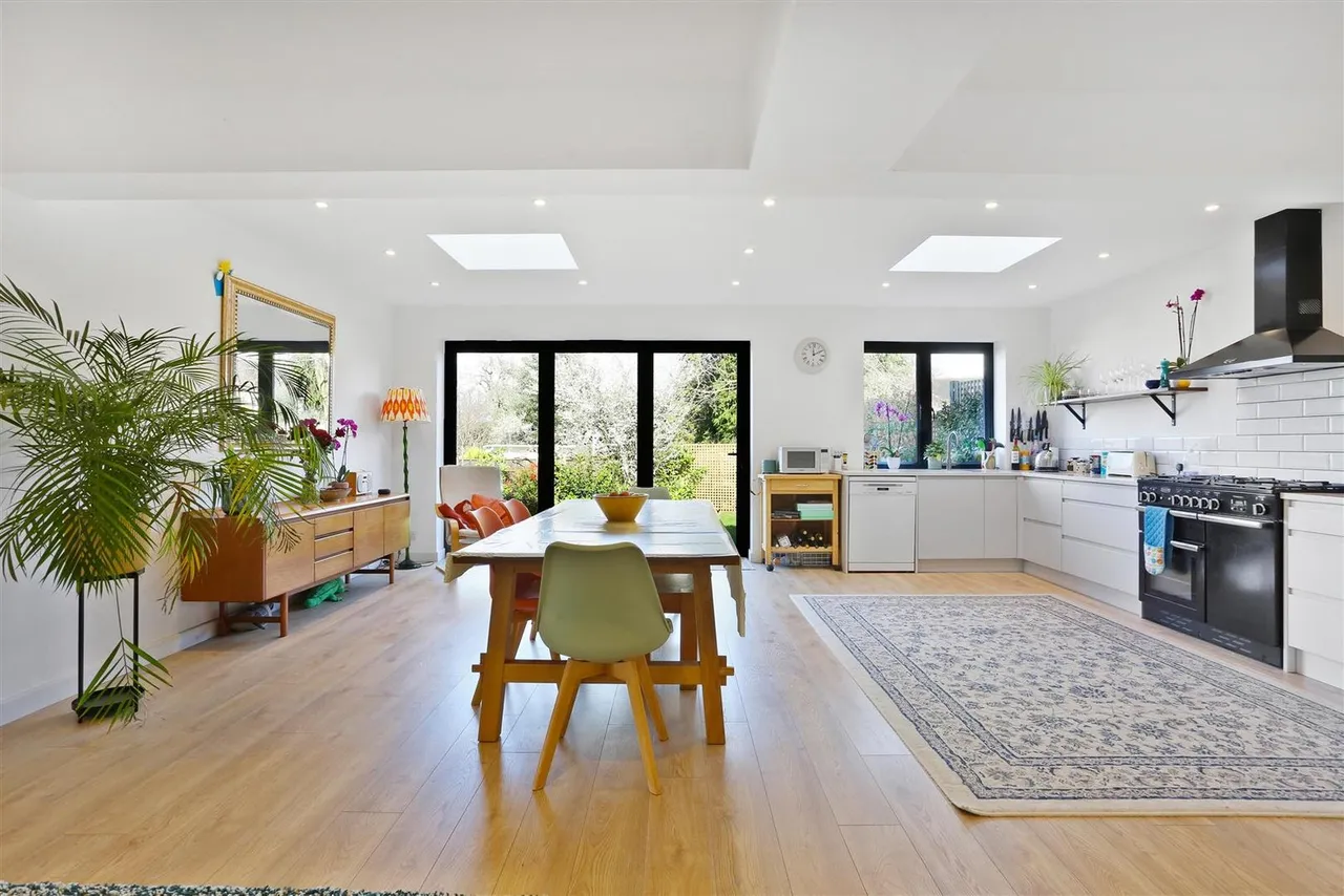 Woodstock Road, Carshalton, Surrey, SM5 3ED, photo 9