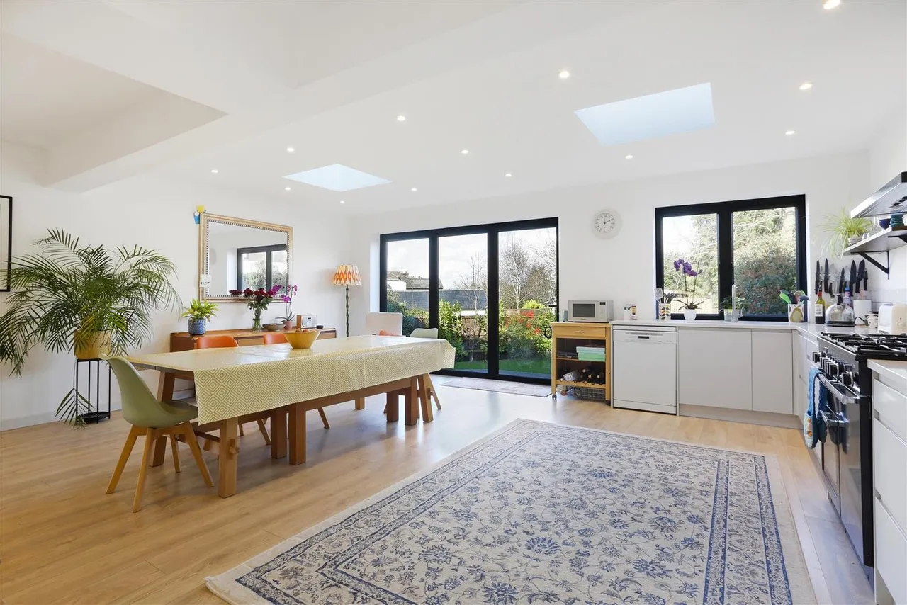 Woodstock Road, Carshalton, Surrey, SM5 3ED, photo 8