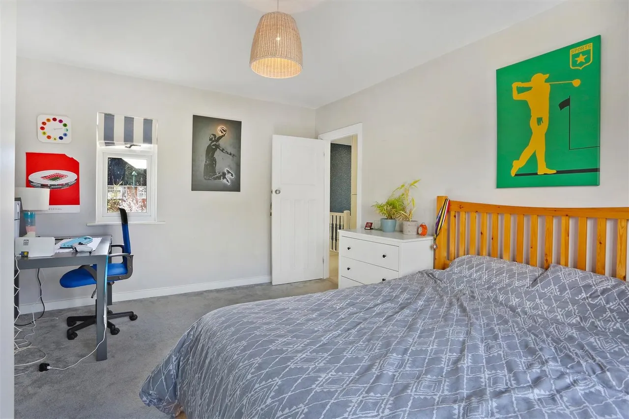 Woodstock Road, Carshalton, Surrey, SM5 3ED, photo 39
