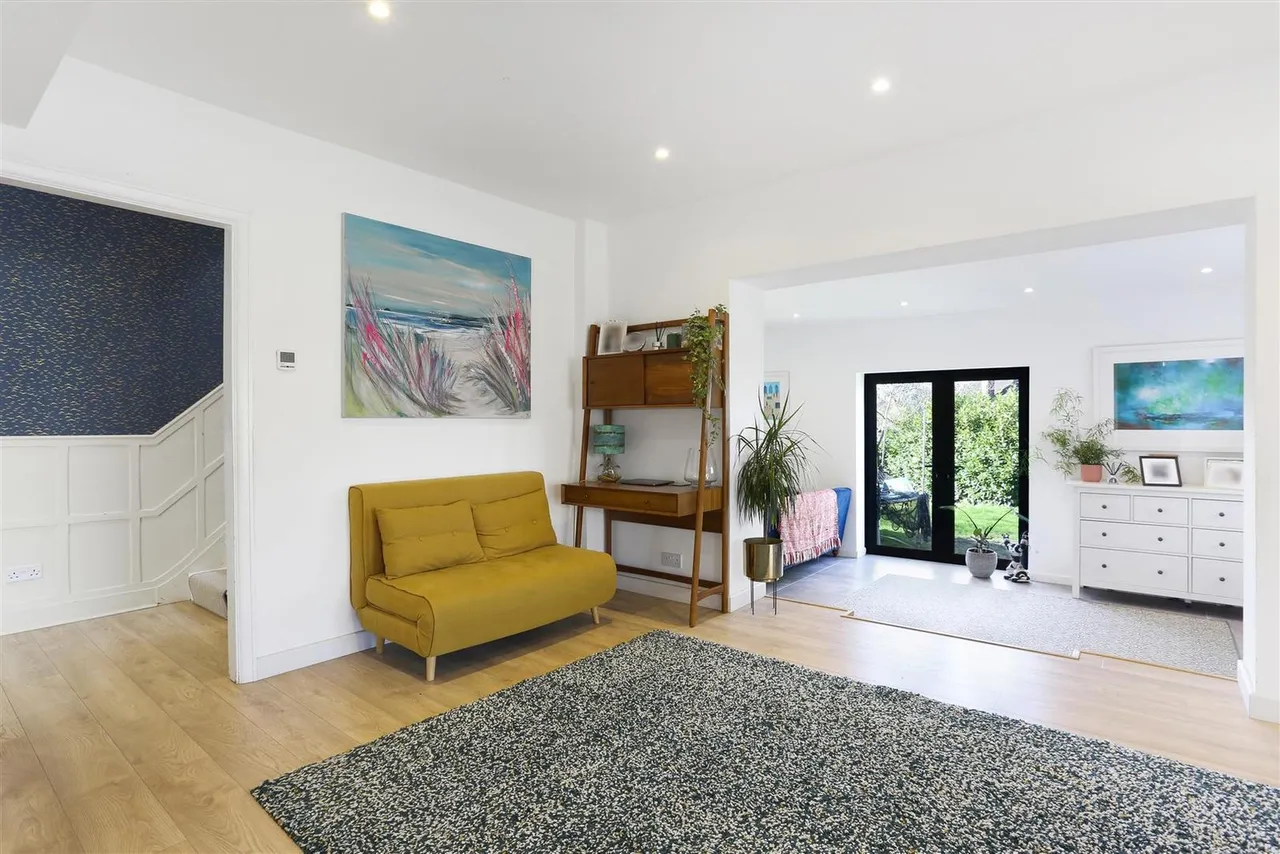 Woodstock Road, Carshalton, Surrey, SM5 3ED, photo 17