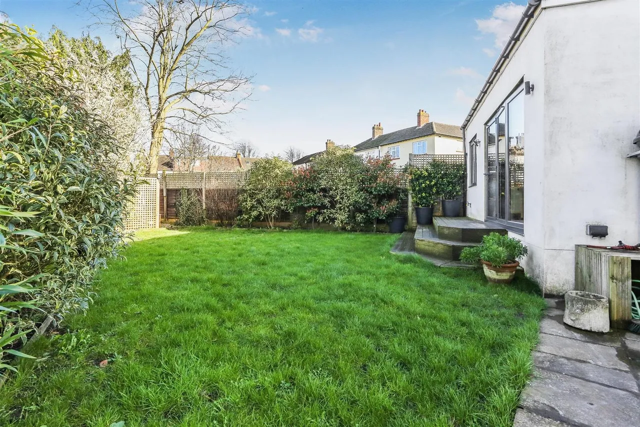 Woodstock Road, Carshalton, Surrey, SM5 3ED, photo 23