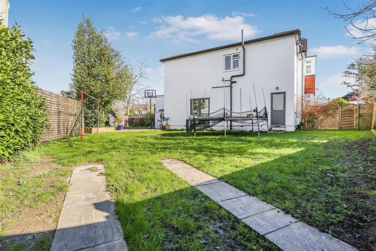 Woodstock Road, Carshalton, Surrey, SM5 3ED, photo 21