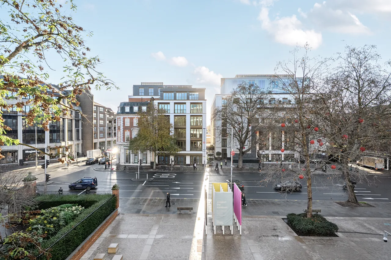 Hollandgreen Place, London, W8, photo 10
