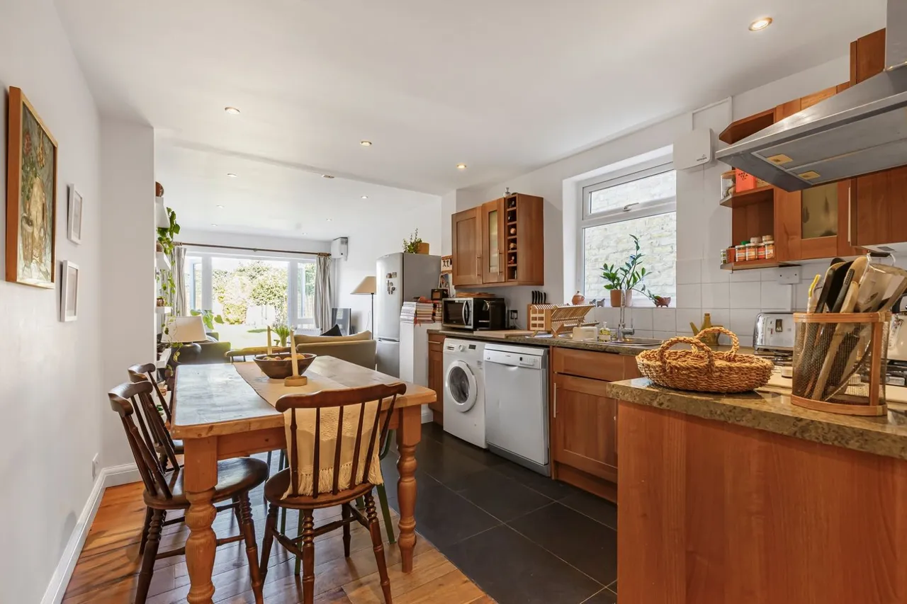 Swaffield Road, Earlsfield, London, SW18, photo 4