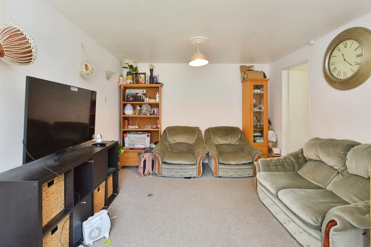 Langcliffe Drive, Heelands, Milton Keynes, photo 3