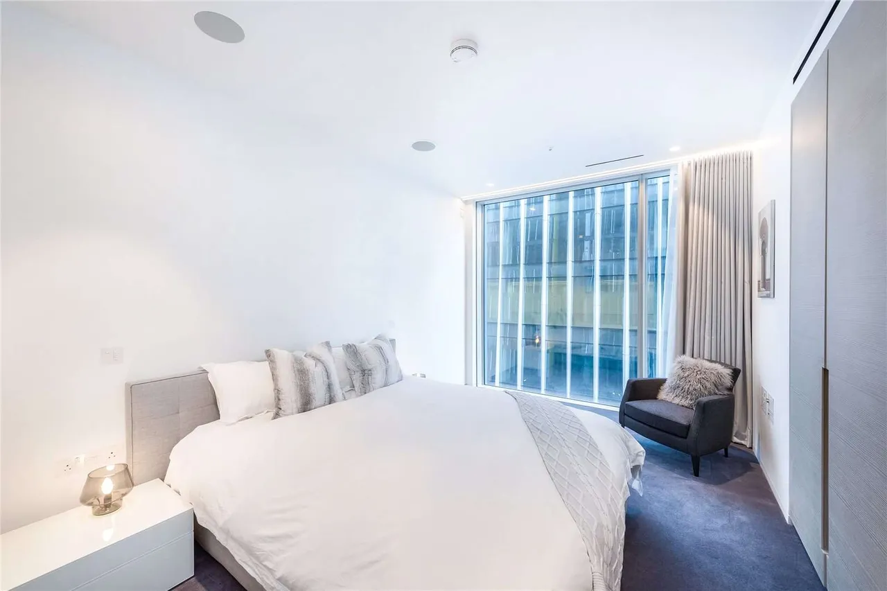Nova, 83 Buckingham Palace Road, Westminster, London, SW1W 0AJ, photo 6