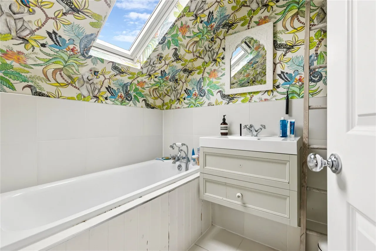 Salcott Road, London, SW11, photo 14