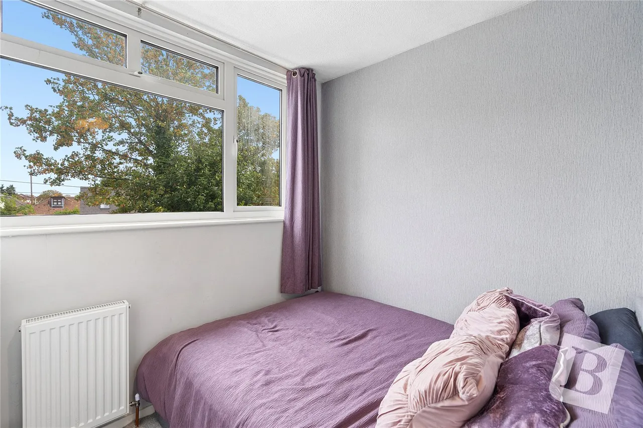 Thorncroft, Hornchurch, RM11, photo 12