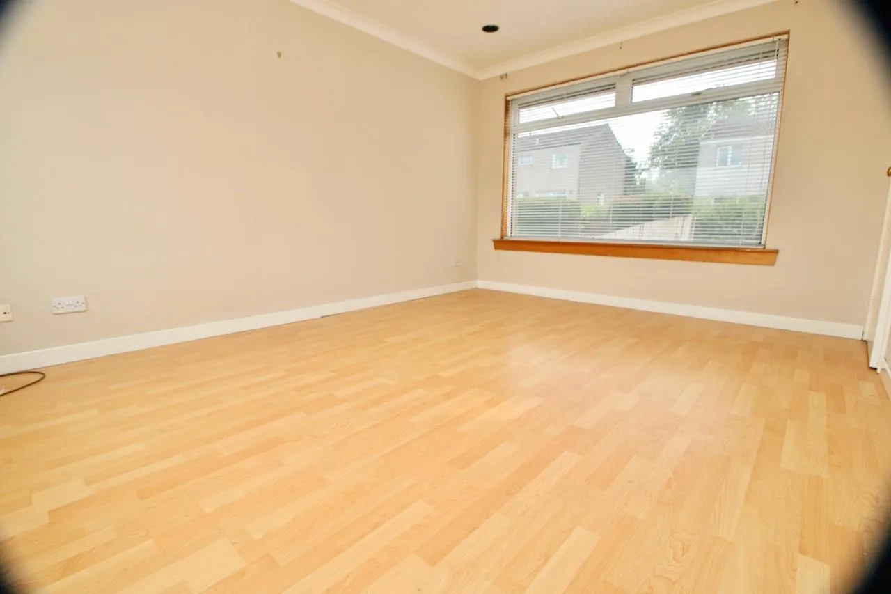 Maree Drive, Condorrat, G67 4LR, photo 6