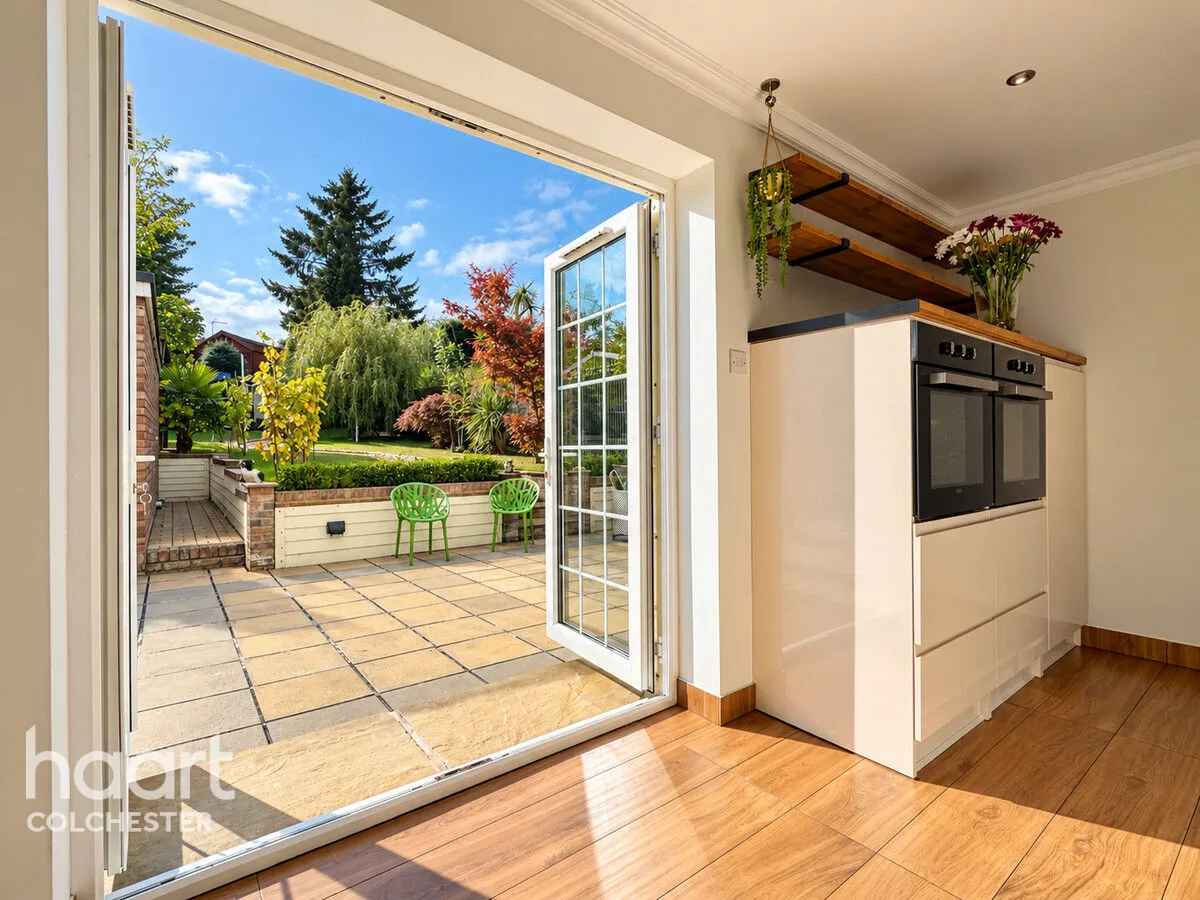 Old Heath Road, Colchester, CO2, photo 11