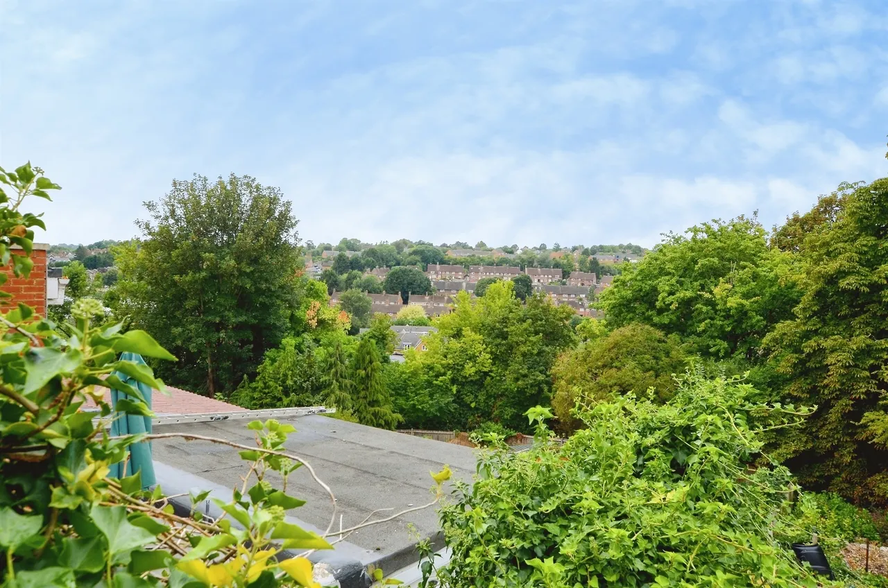 Milton Road, Chesham, photo 9